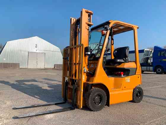 Вилковий електронавантажувач Toyota з напівкабіною, випуск кінець 2020 року Модель: 8FB15 Одесса