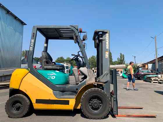 Вилковий автонавантажувач Komatsu на великих 12 колесах. Модель:FG20C-16 Умань