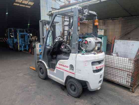 автонавантажувач Nissan, 2012 року. Модель: P1F1A15D. Номiнальна вантажопідйомність 1.5 тонни Львів