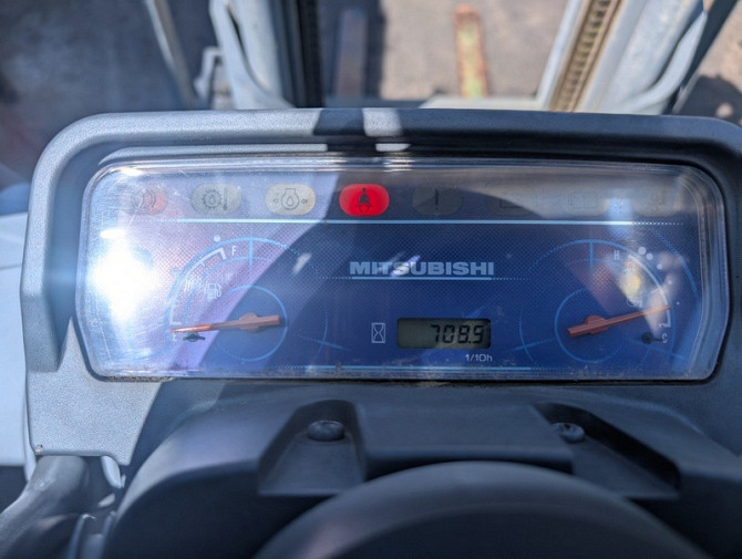 Навантажувач вилковий Mitsubishi з напрацюванням 708 мотогодин. Модель: FG15D. Випуск 2008 року Черновцы - изображение 9