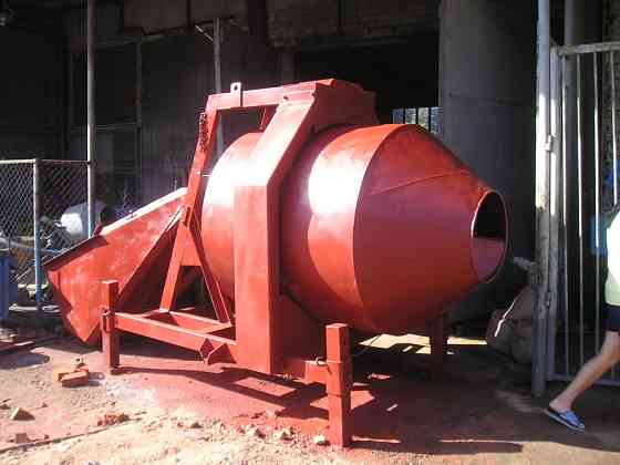 Бетоносмеситель,бетонозмішувач 250-1500л Київ