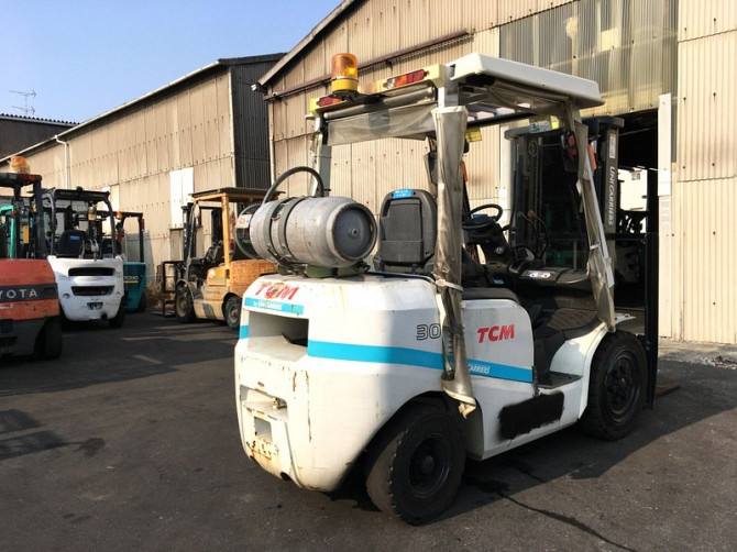 Вилочний автонавантажувач TCM (Nissan), із напрацюванням 1903 мотогодин. Модель: FGE30T4 Днепр (Днепропетровск) - изображение 3