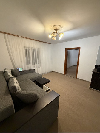 Триповерховий мансардний будинок в Яремче 240 м² Яремче - изображение 10