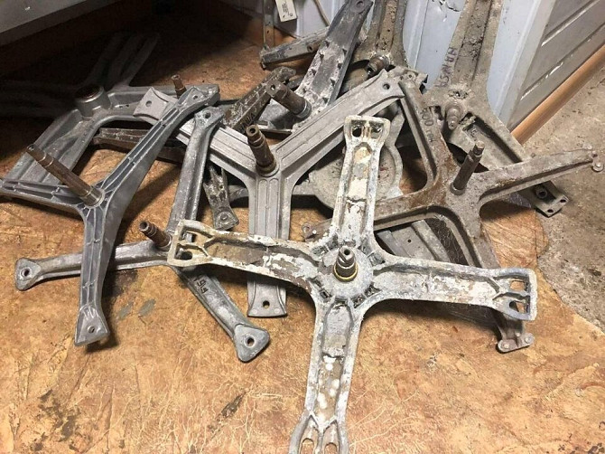 Продаємо нові та вживані запчастини до пральних машин Киев - изображение 8