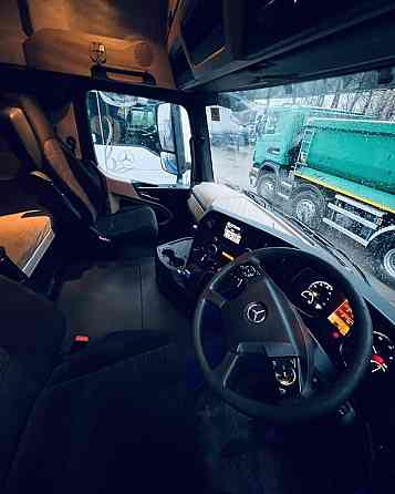 Сідельний тягач Mercedes-Actros 25.45 В наявності 3 од. Тернополь