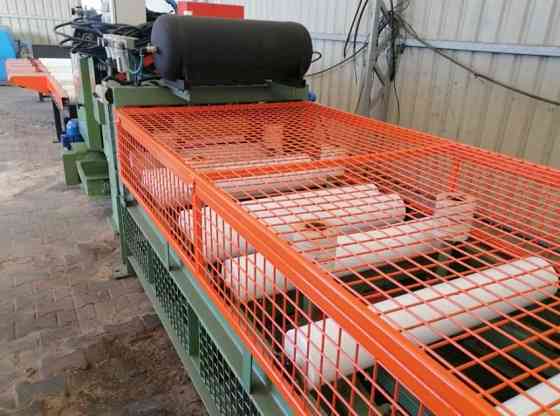 Багатопильна лінія для розкрою з центрувальним столом і вивантаженням дощок Київ