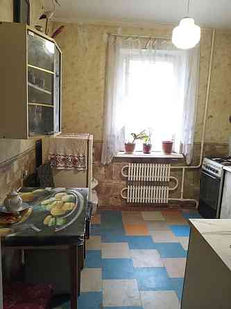 Продам 2-ком Левый Берег 4мкр 1этаж без долгов. СРОЧНО! Каменское (Днепродзержинск)