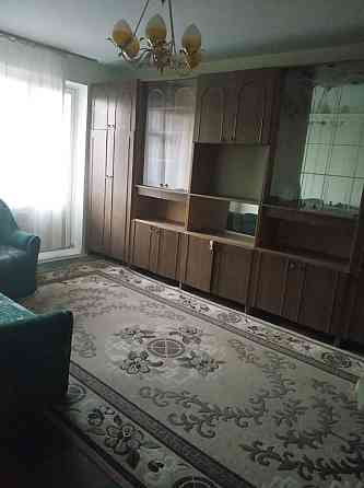 Продам 2-ком Левый Берег 3этаж р-н поликлиники. СРОЧНО! Кам'янське (Дніпродзержинськ)