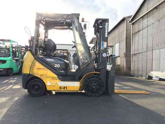 Вилочний автонавантажувач Komatsu, компакт з кабіною та позиціонером для кожної вили. Модель: FG20NT Винница