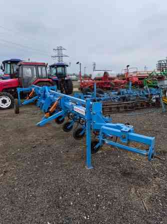 Культиватор прополочний КУМ-5,6 Дніпро