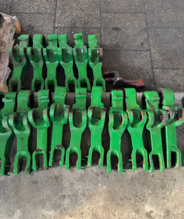 Тяга задньої навіски Ремонт нижних рычагов навески John Deere RE292113 Ровно - изображение 8