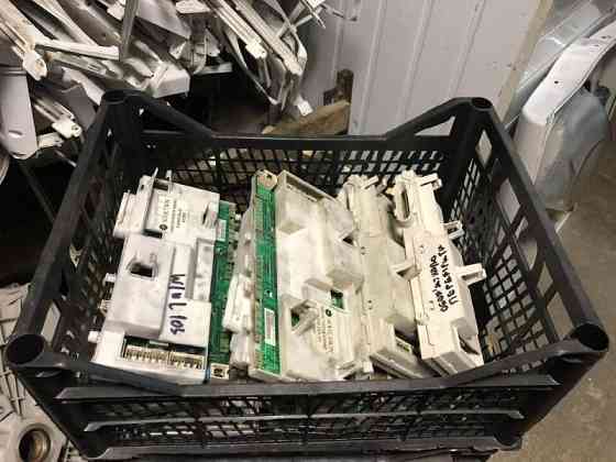 Продаємо нові та вживані запчастини до пральних машин Київ