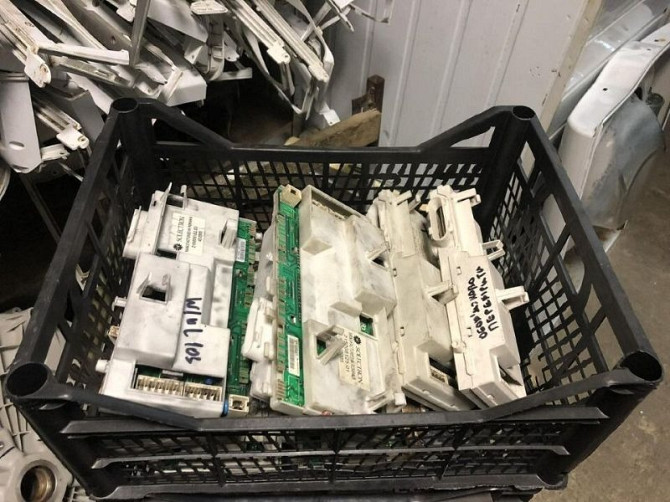 Продаємо нові та вживані запчастини до пральних машин Киев - изображение 2