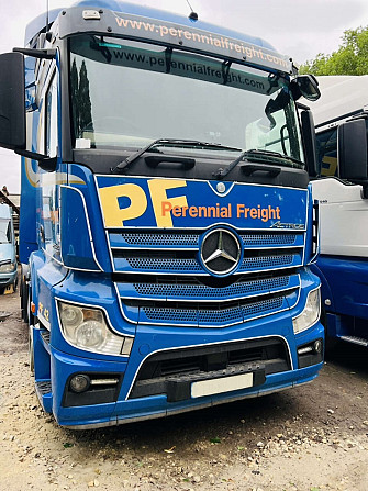 Сідельний тягач Mercedes-Actros 25.45 В наявності 3 од. Тернополь - изображение 1