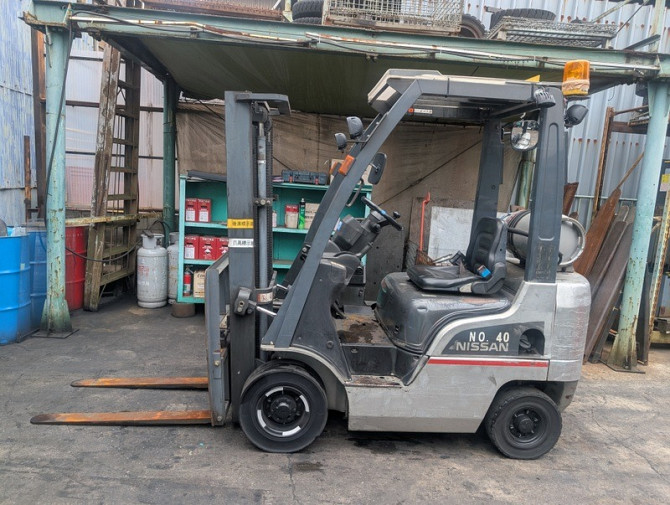 Газо-бензиновий навантажувач Nissan 2008 року випуску, модель P1F1A15D Ивано-Франковск - изображение 1