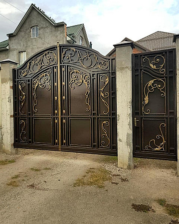 Металлические ворота в Кривом Роге Кривий Ріг - зображення 2
