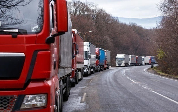 Стабільна робота для водія C+E | Тентований напівпричіп, Польща Вінниця - зображення 1
