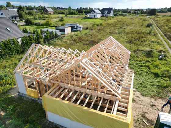 Будівники дерев'яних конструкцій та помічники у Польську фірму Киев