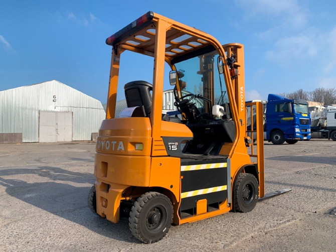 Вилковий електронавантажувач Toyota з напівкабіною, випуск кінець 2020 року Модель: 8FB15 Одесса - изображение 4
