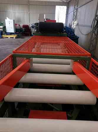 Багатопильна лінія для розкрою з центрувальним столом і вивантаженням дощок Київ