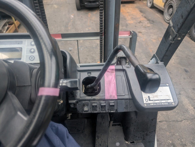 автонавантажувач Nissan, 2012 року. Модель: P1F1A15D. Номiнальна вантажопідйомність 1.5 тонни Львів - зображення 7