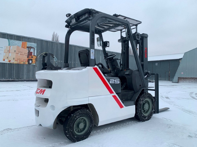 Вилочний автонавантажувач TCM (Nissan), напрацювання 5045 мотогодин. Модель: FHGE25T5 Івано-Франківськ - зображення 5