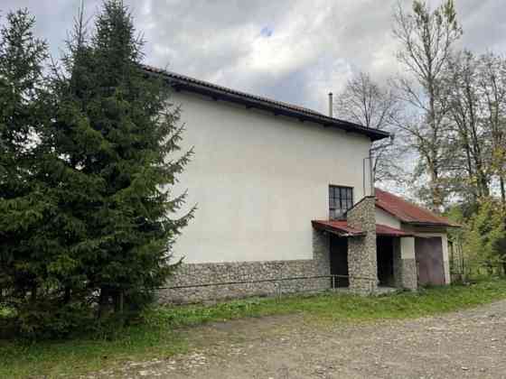 Будинок в Заріччі кафе “Млин” Яремче