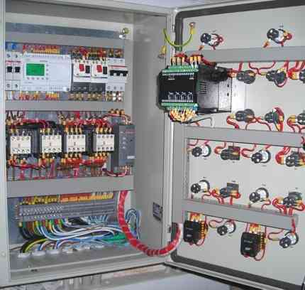 Сборка электрических щитов с нужными параметрами. Автоматический ввод резерва (АВР). Гарантия Київ