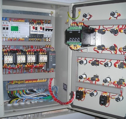 Сборка электрических щитов с нужными параметрами. Автоматический ввод резерва (АВР). Гарантия Київ - зображення 2