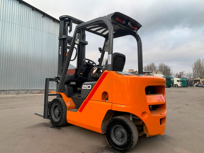 Дизельний автонавантажувач TCM (Nissan), 2022 року з бiчним зсувом Модель: FD20T5M Хмельницкий - изображение 3