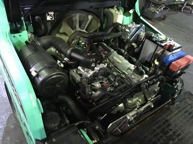 Газово-бензиновий навантажувач Mitsubishi KFGE15P-TP з кареткою бічного зміщення. 2022 року випуску Винница - изображение 2