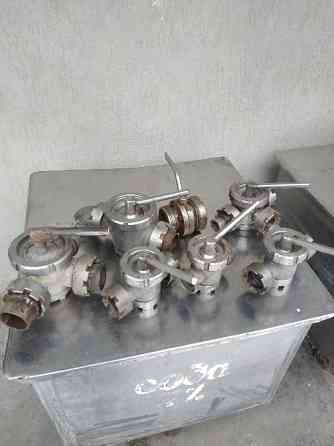 Продам крани коркові молочні. вживані. Обухов