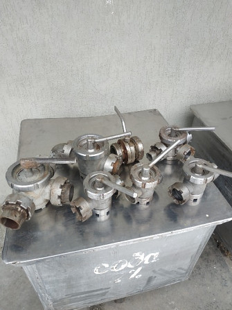 Продам крани коркові молочні. вживані. Обухов - изображение 1