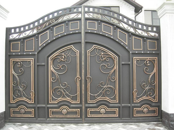 Металлические ворота в Кривом Роге Кривий Ріг - зображення 6