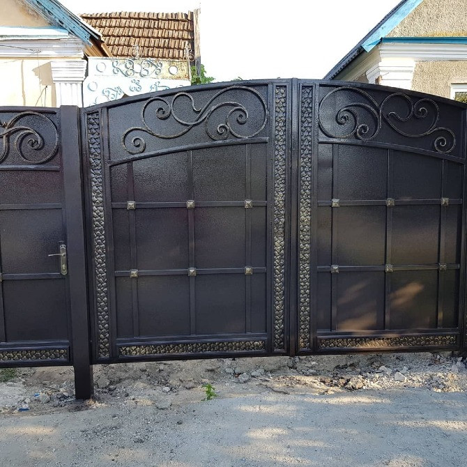 Металлические ворота в Кривом Роге Кривий Ріг - зображення 7