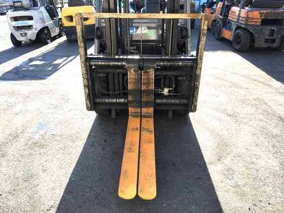 Вилочний автонавантажувач TCM (Nissan), із синхронним позиціонером вил. Модель: FHGE20T5. Номiнальна Чернигов